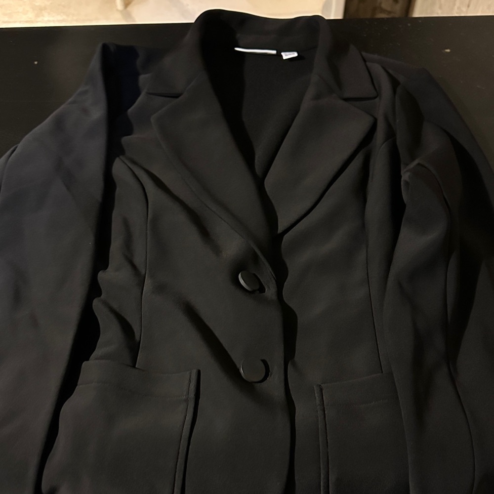 Brand New - Susan graver - Elegant Black Women's Blazer- size m